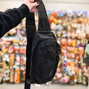 Najlepsza cena Saszetka na ramię nerka Truelove Trail Bag czarna