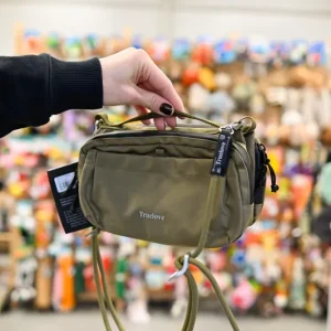 Duża torebka spacerowa na ramię Truelove City Break Large khaki Dostępne od ręki