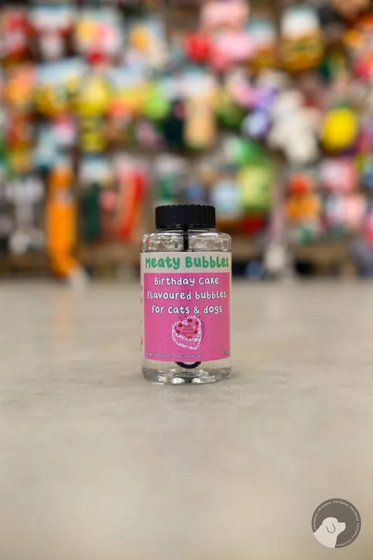 Meaty Bubbles birthday cake 125ml – bańki mydlane dla psa urodzinowe Hit sprzedaży