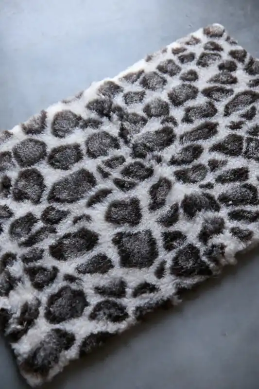 BUBA Legowisko DRY BED 28mm 100×75 cm leopard Obniżka ceny